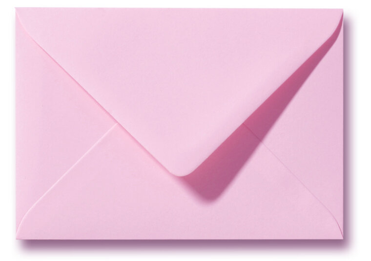 Envelop 12 x 18 cm Donkerroze